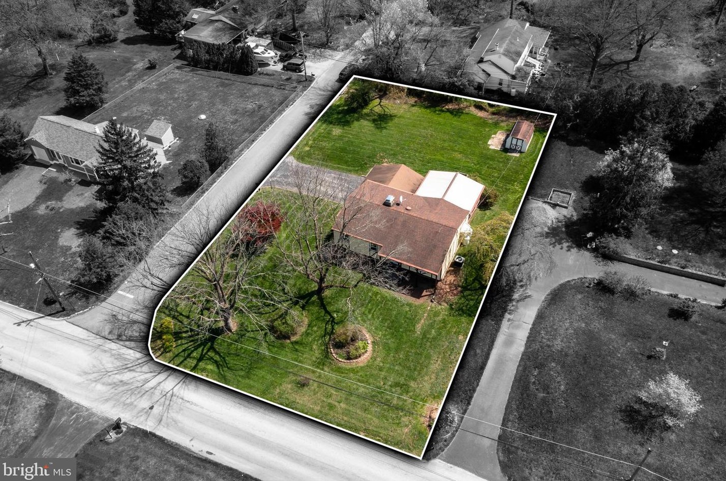 720 Pikeland Ave, Spring City PA  19475-2514 exterior