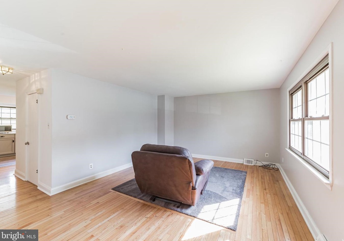 512 Coventry Ln, West Chester, PA 19382-7562