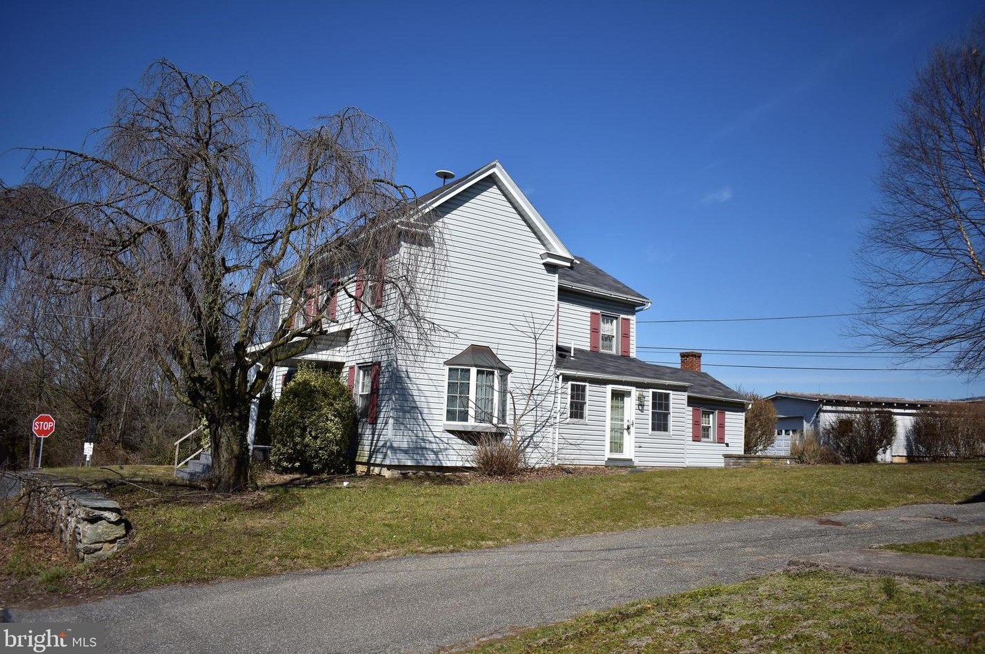 4492 Newark Rd, Cochranville, PA 19330