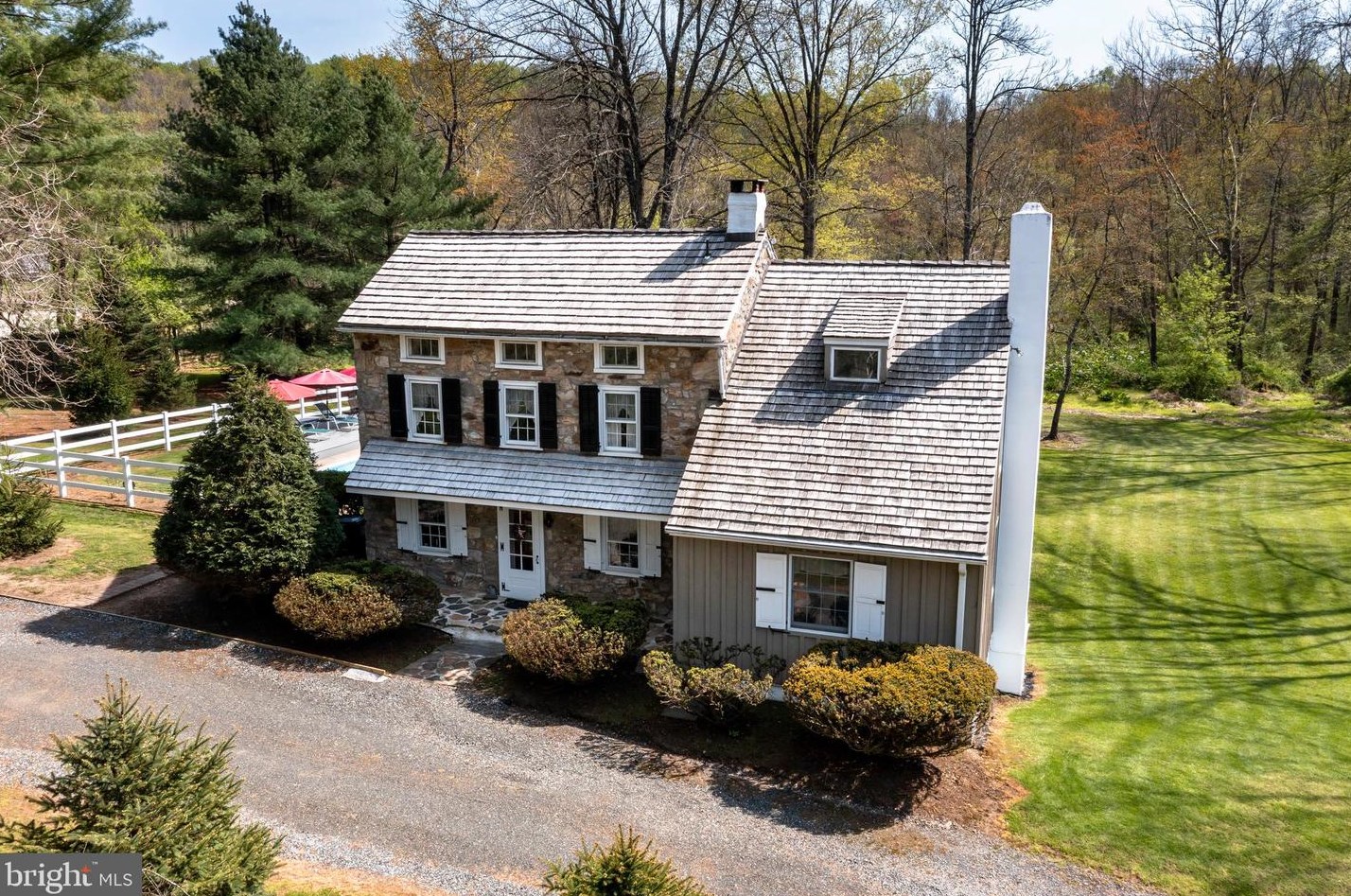 1446 Clover Mill Rd, Chester Springs, PA 19425-1105