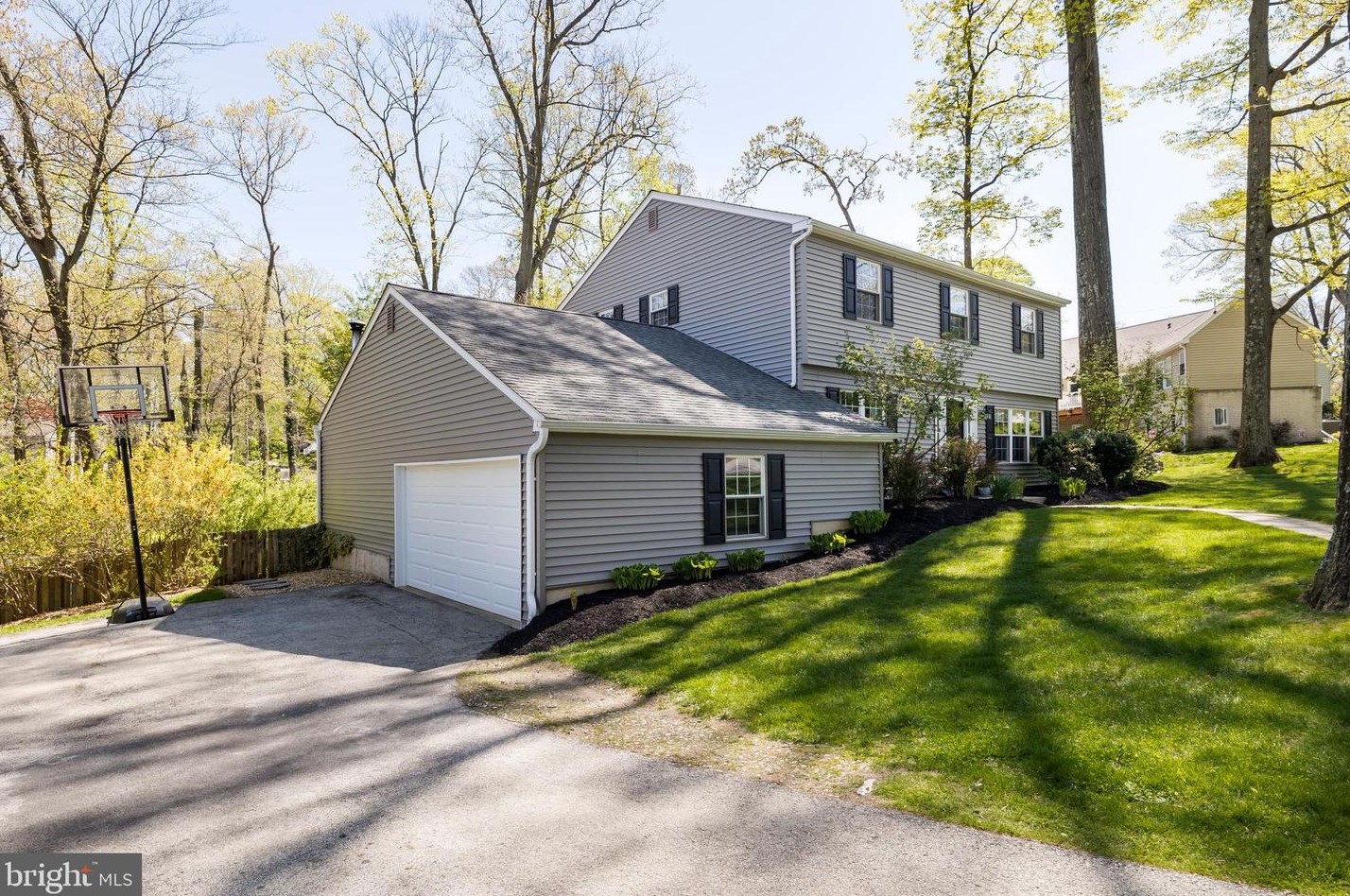 3 Ridge Rd, Frazer, PA 19355-2018