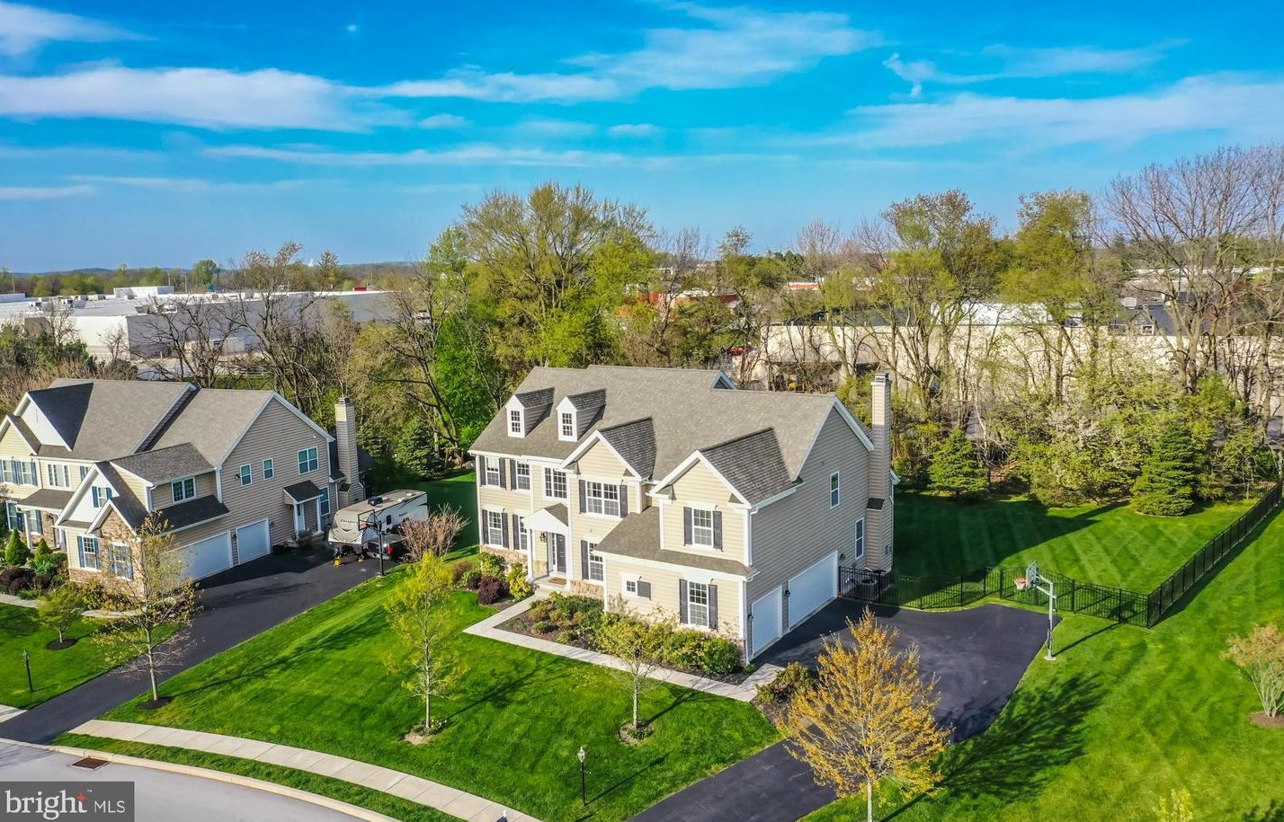 232 Windham Dr, Exton, PA 19341-3066