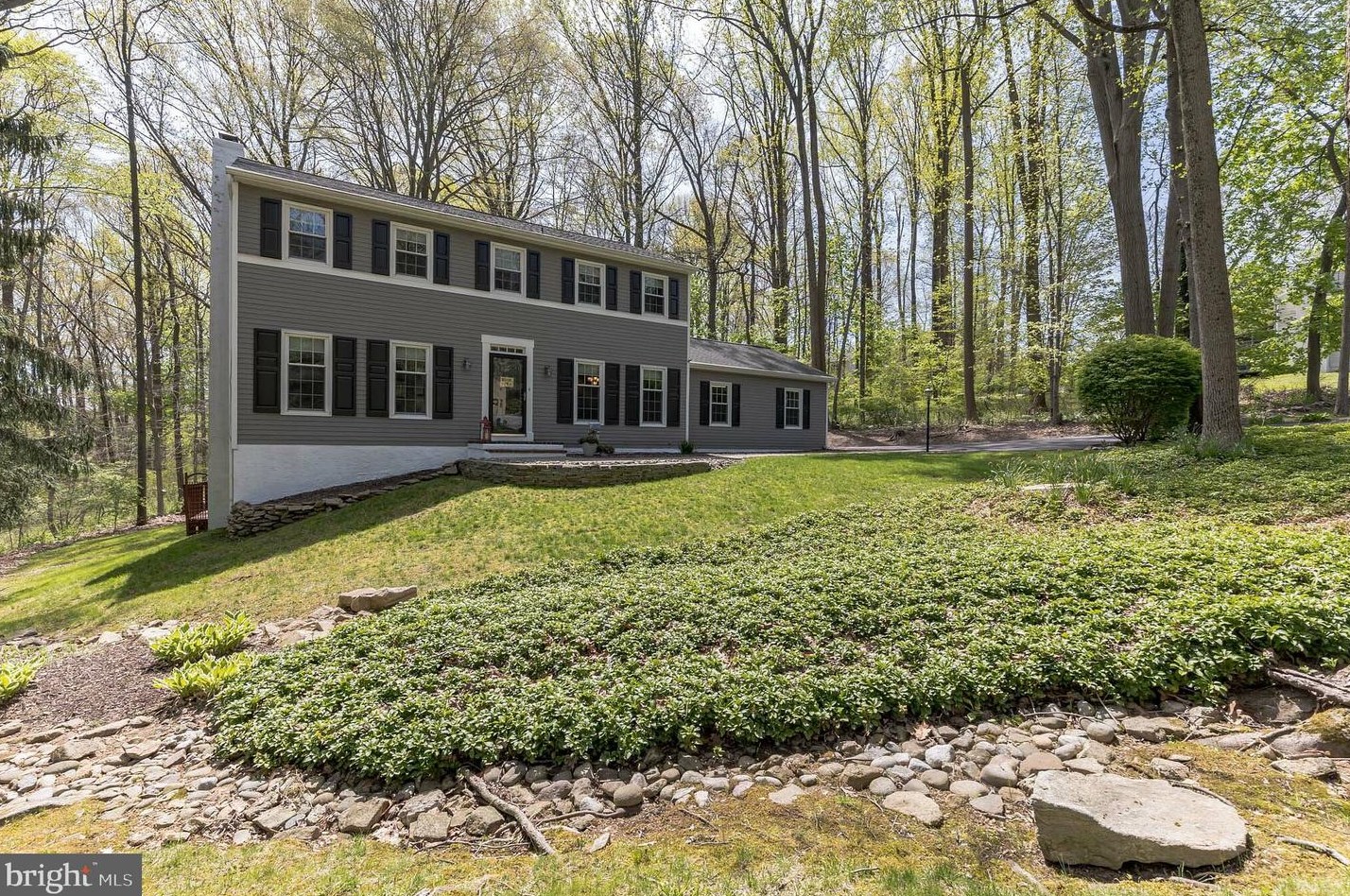 123 Ridgewood Cir, Downingtown, PA 19335