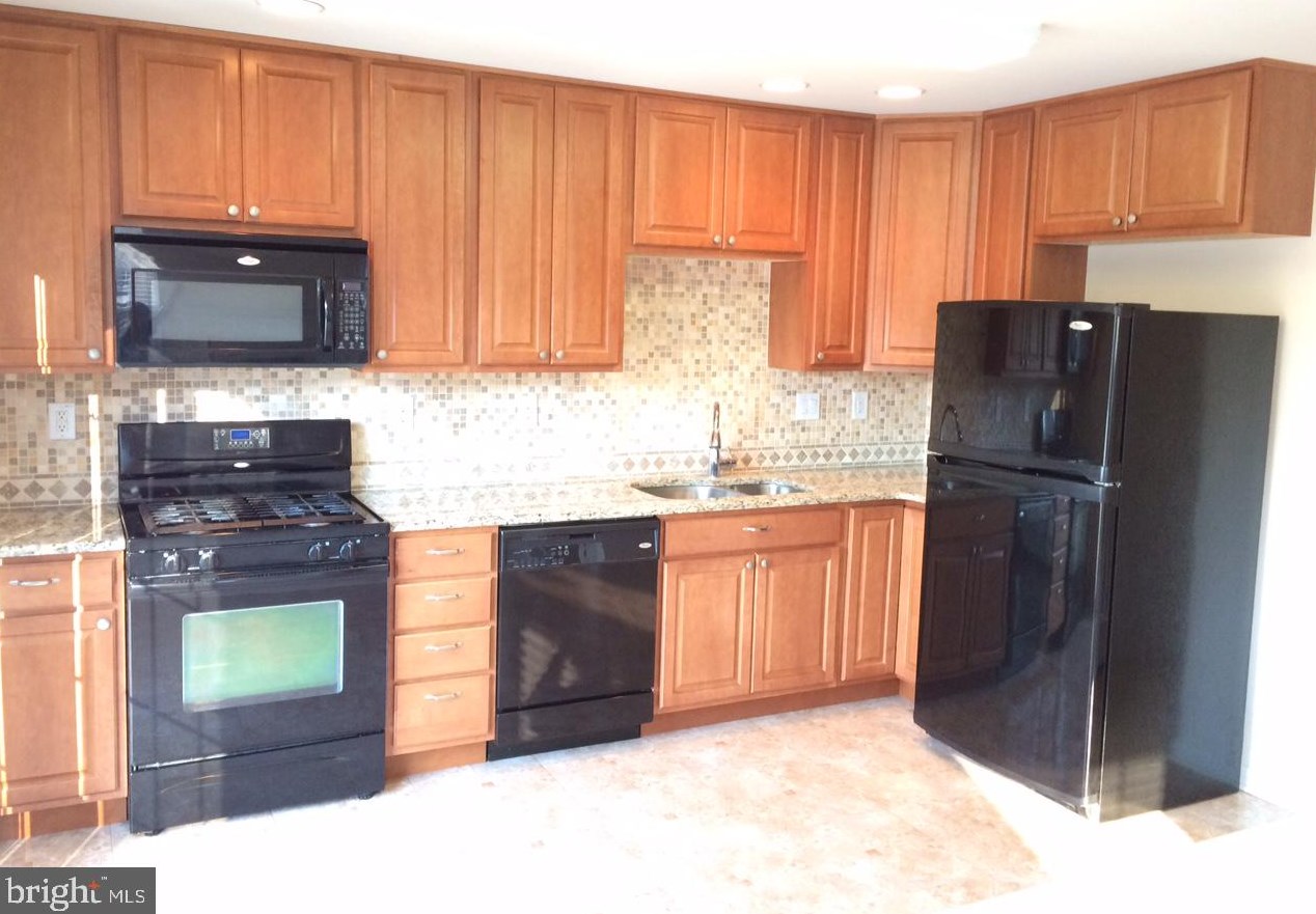 143 Granite Ln #6, Chester Springs, PA 19425