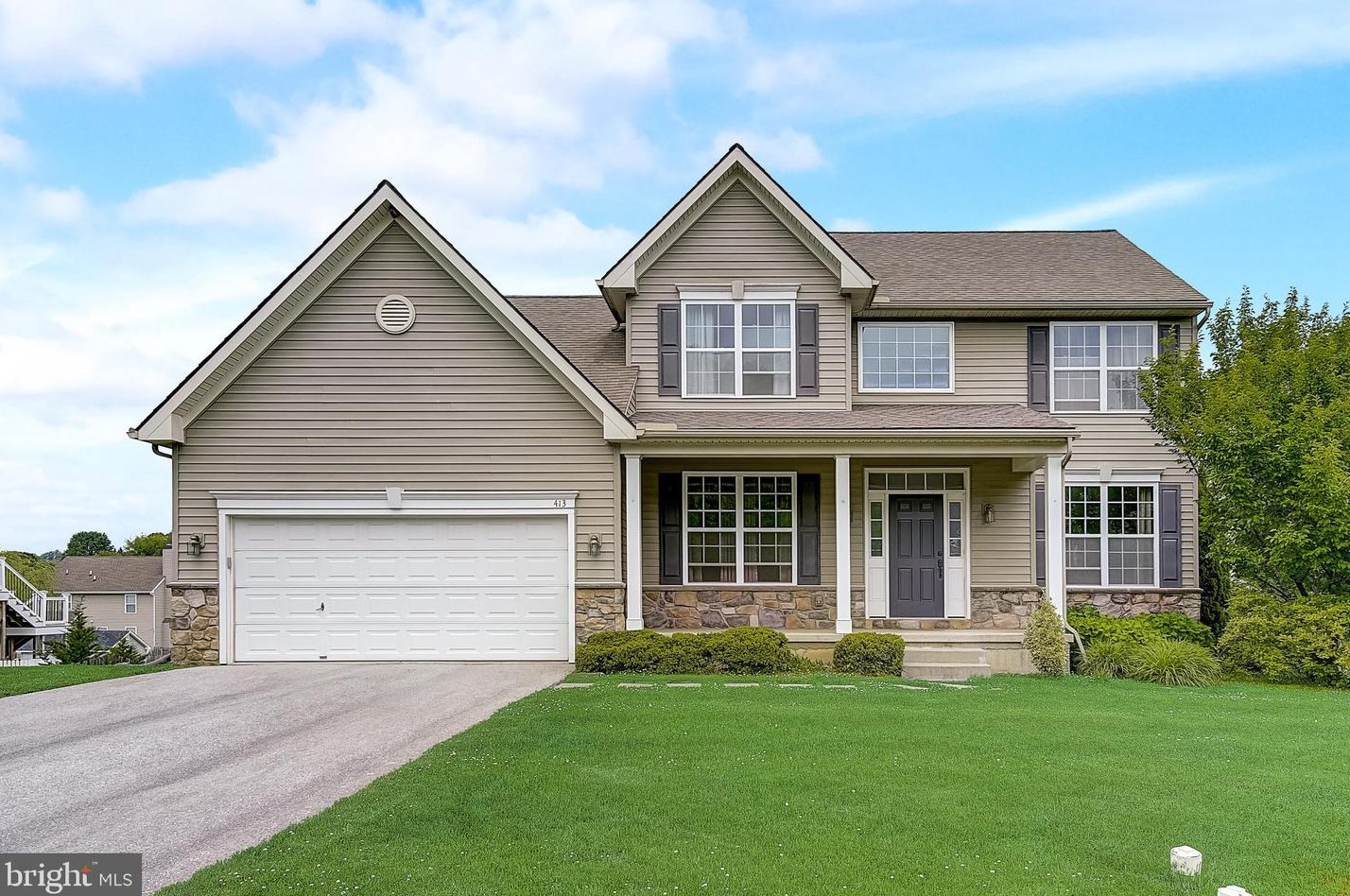 413 8th Ave, Parkesburg, PA 19365