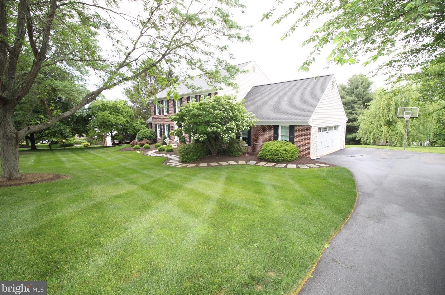 1720 Bow Tree Dr, West Chester, PA 19380-6462