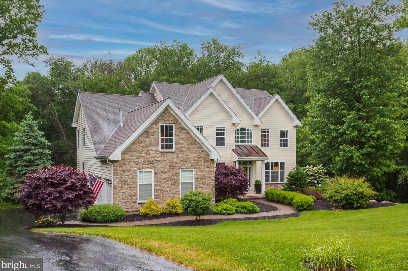 46 Mccormick Way, New London Township, PA 19352-9052