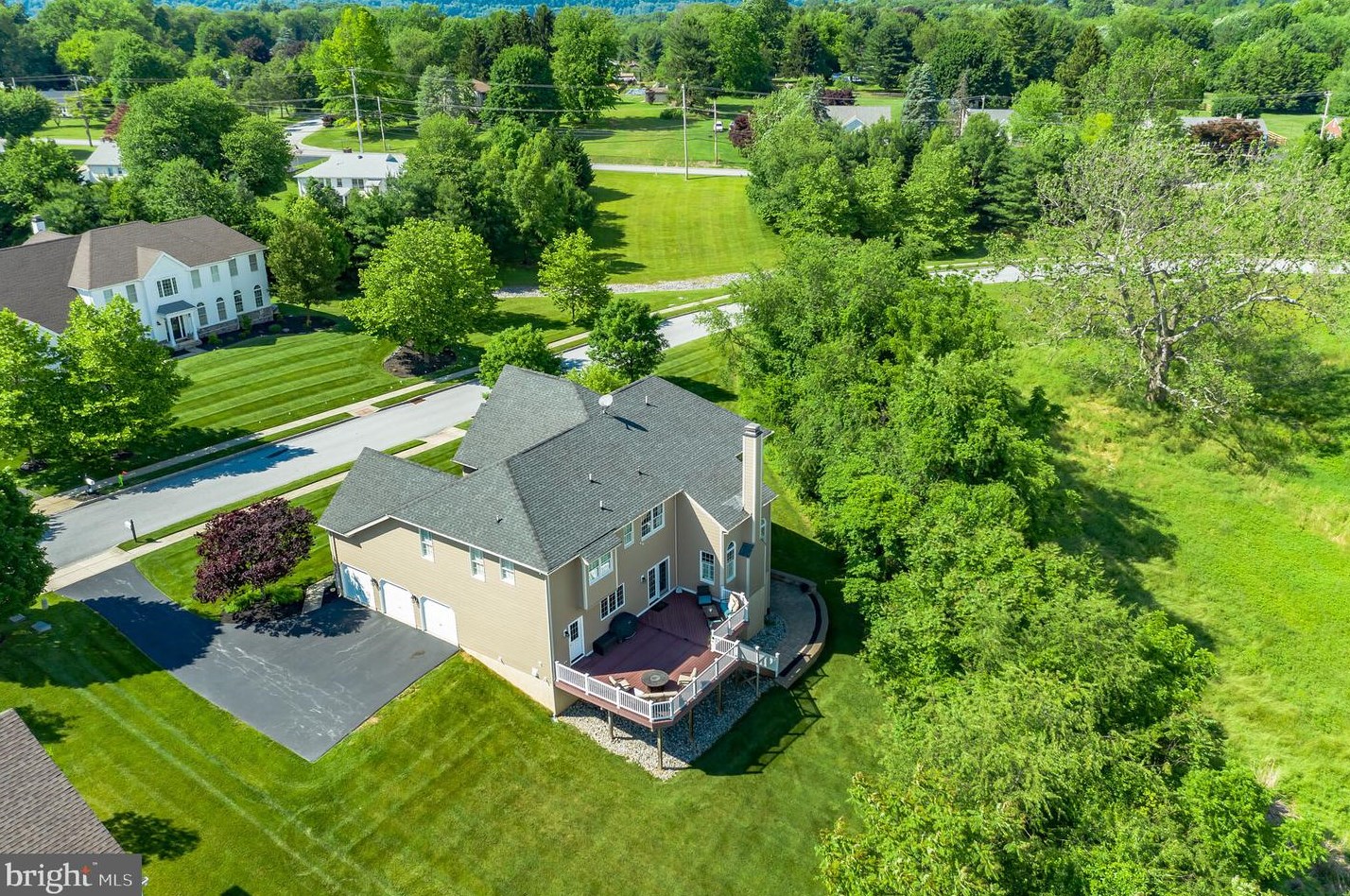 1477 W Stonington Dr, Downingtown, PA 19335