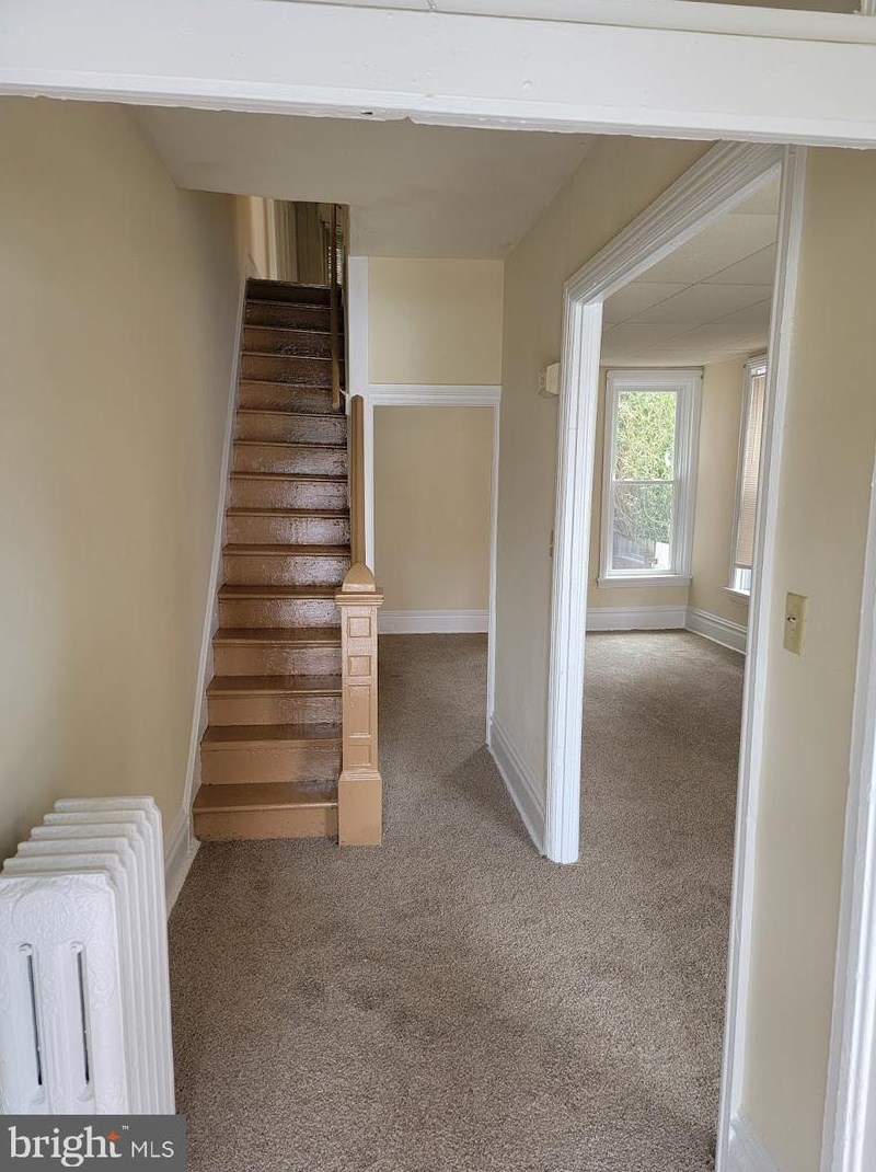 429 Peffer St, Harrisburg, PA 17102