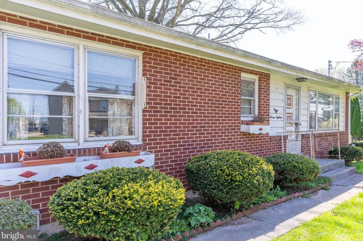 718 Shippen St, Hbg Inter Airp, PA 17057-1635