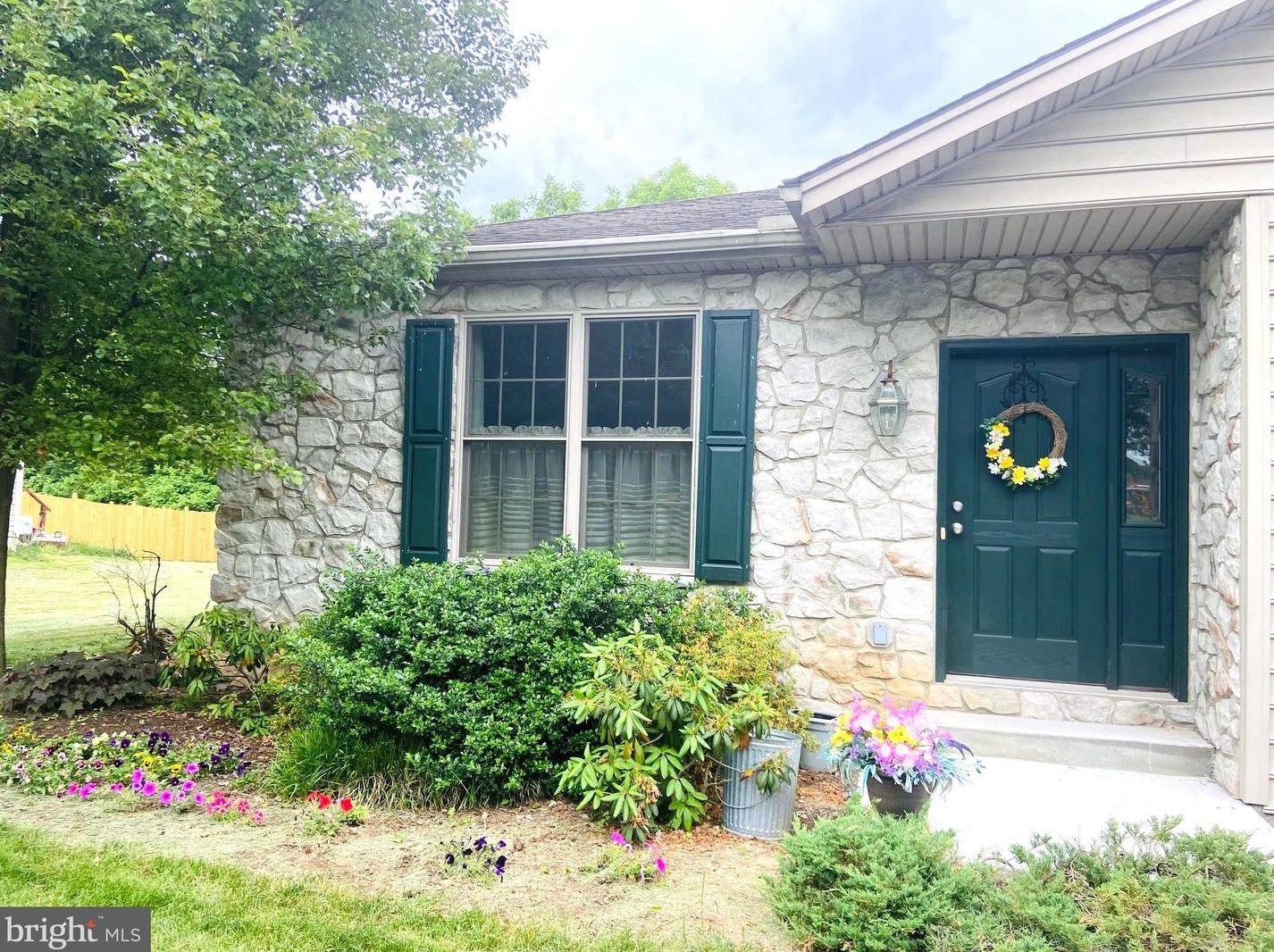 1061 Oberlin Rd, Hbg Inter Airp, PA 17057