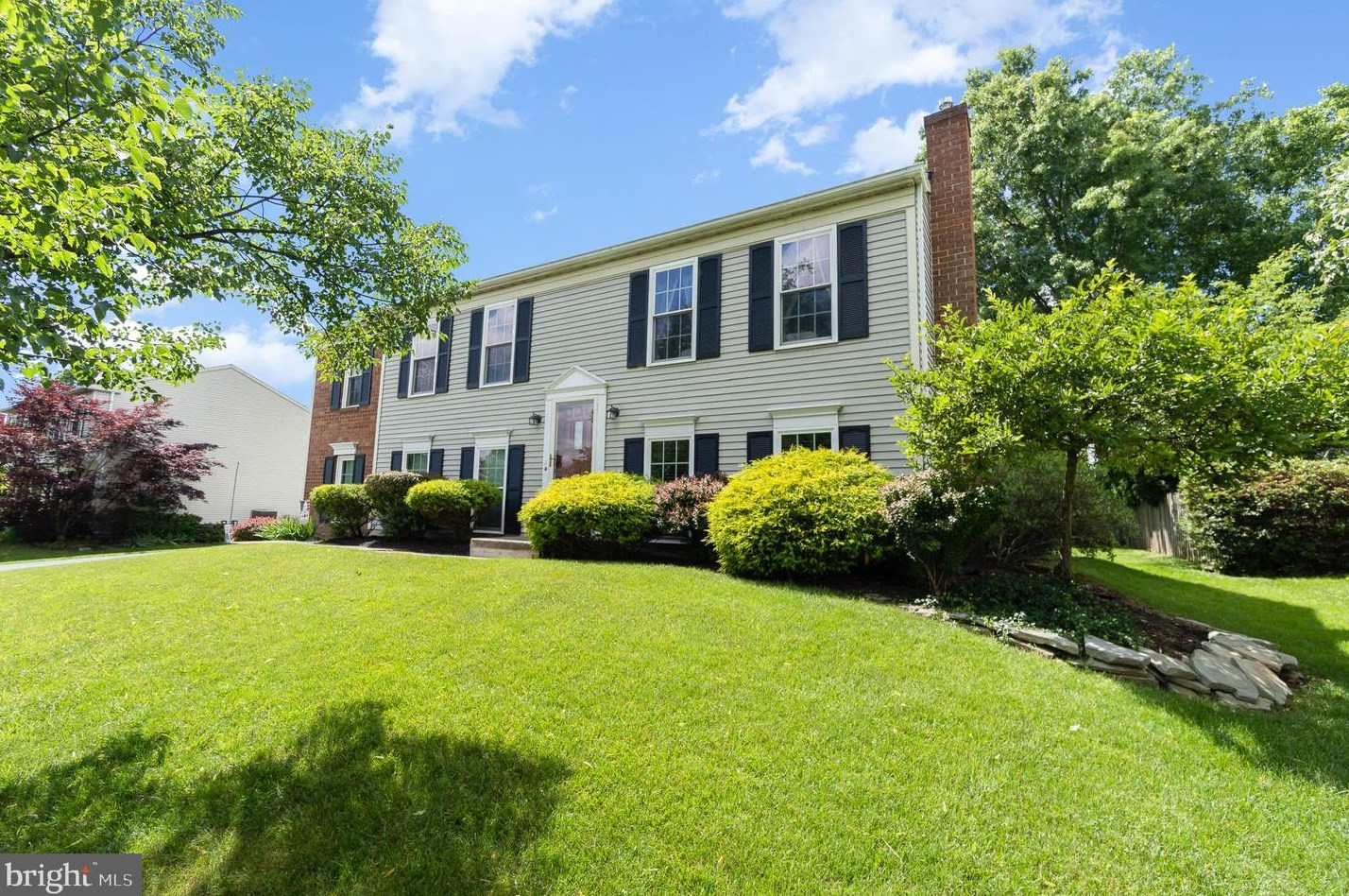 336 Lamp Post Ln, Swatara, PA 17033