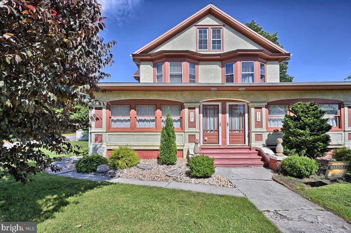 321 N 2nd St, Powells Vly, PA 17032