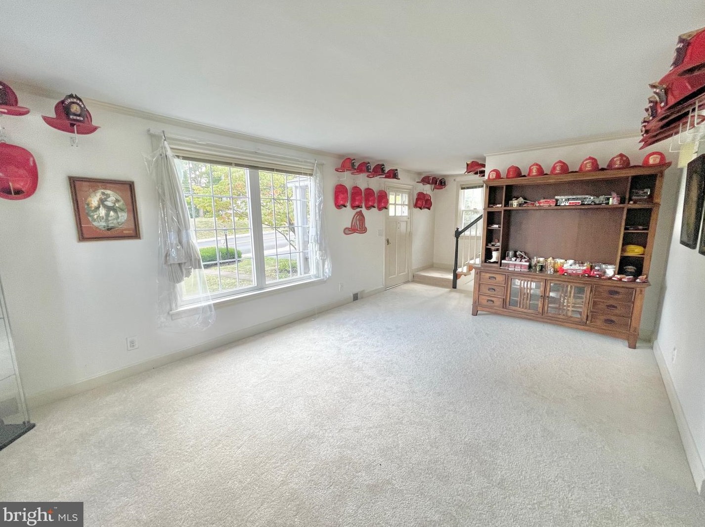 633 Vine St, Hbg Inter Airp PA  17057-2340 exterior