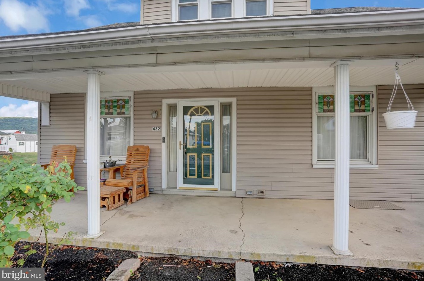 432 Market St, Gratz, PA 17030-4300