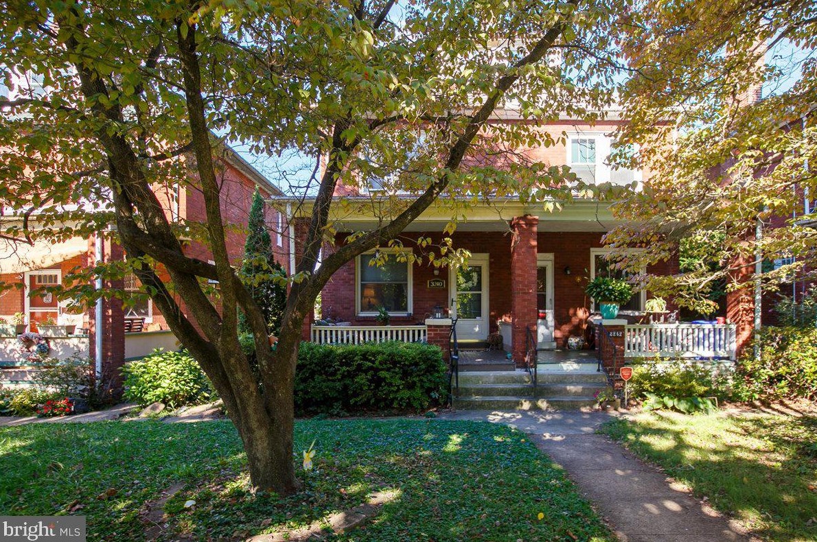 3240 Green St, Harrisburg, PA 17110-1314
