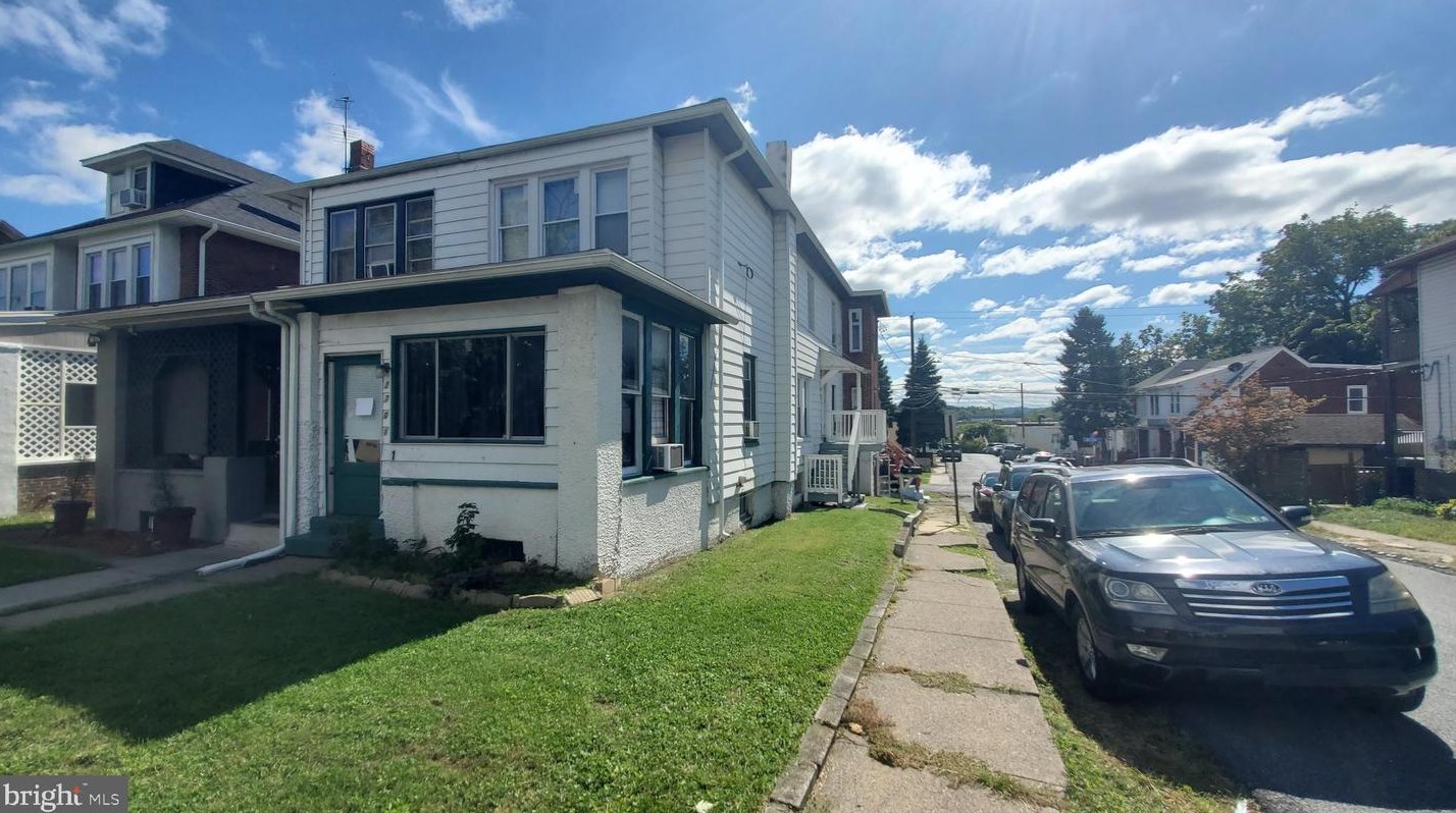 2701 Derry St, Harrisburg PA  17111-1159 exterior