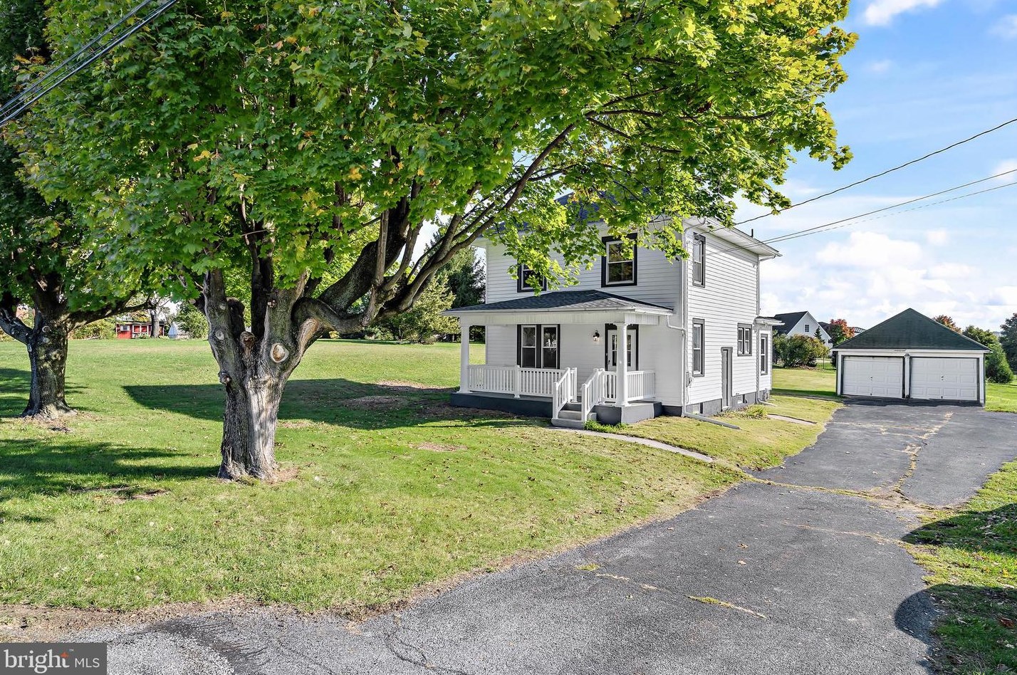 206 Hershey Rd, Hummelstown, PA 17036