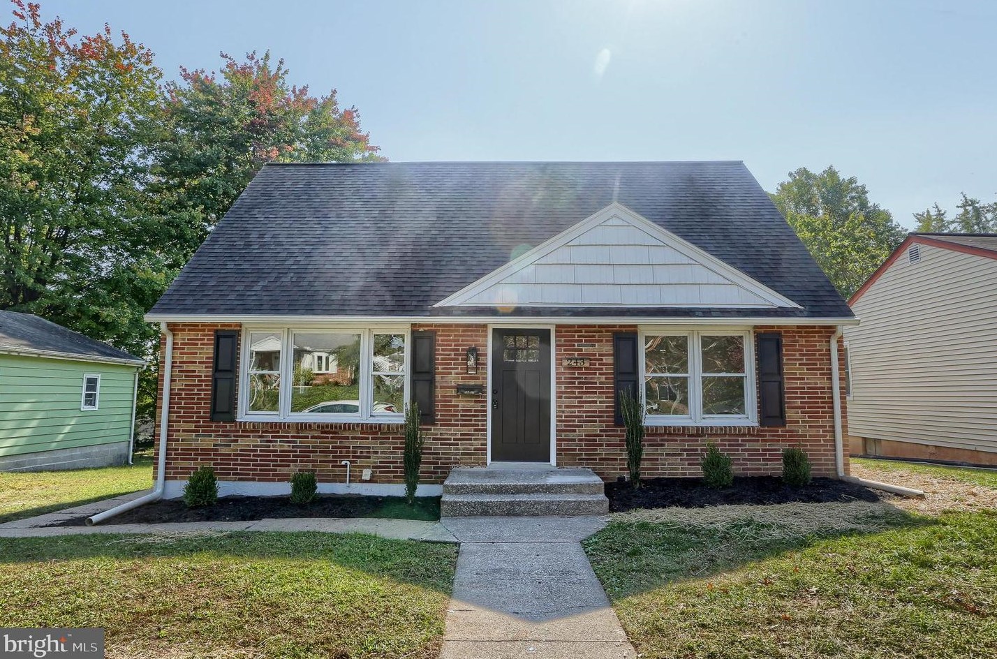 243 Walnut St, Highspire, PA 17034