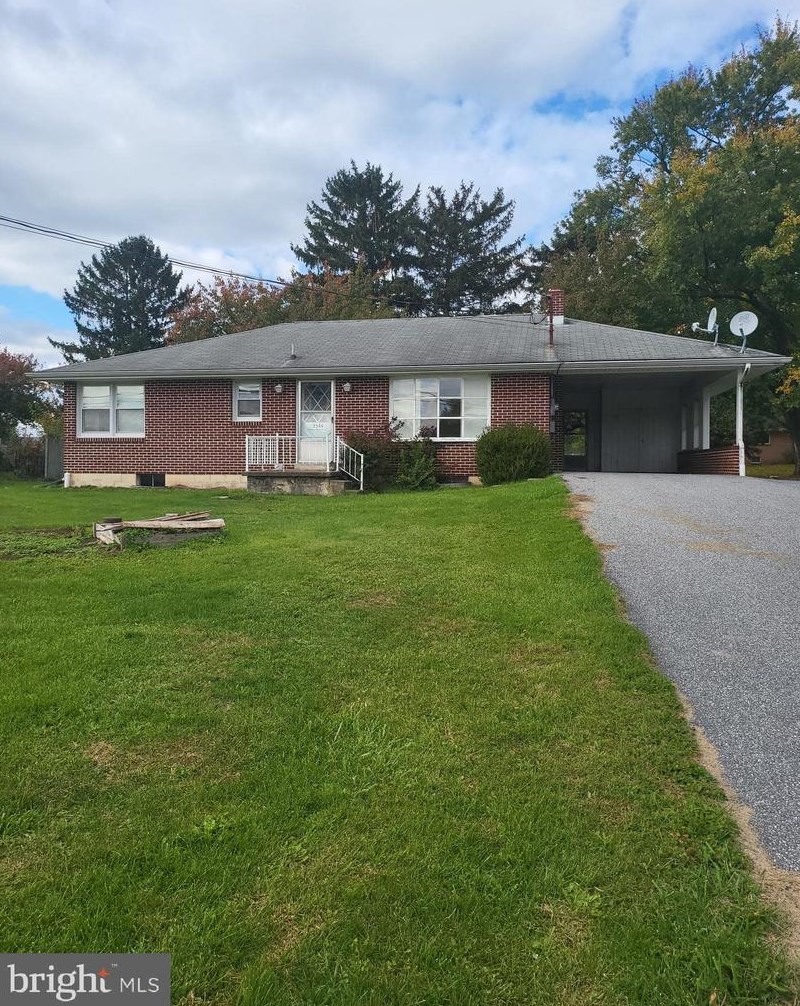 3544 Peters Mountain Rd, Powells Vly, PA 17032-9040
