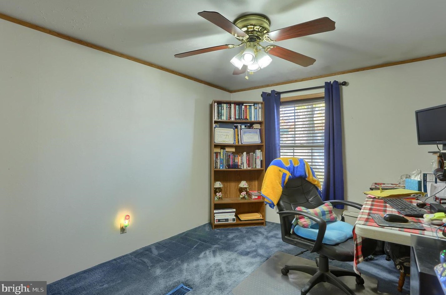 101 Pathfinder Dr, Hbg Inter Airp PA  17057-2858 exterior