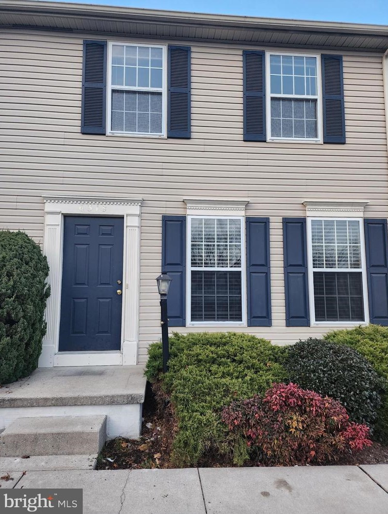 6318 Darlington Dr, Harrisburg, PA 17112