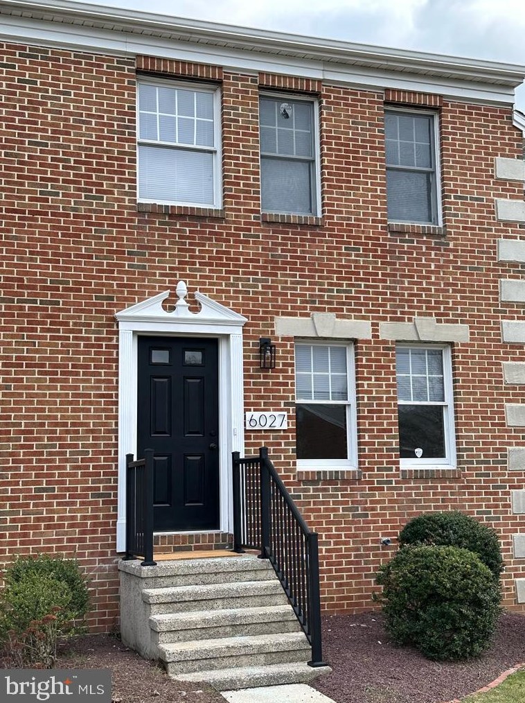 6027 Meade Ct, Harrisburg, PA 17112