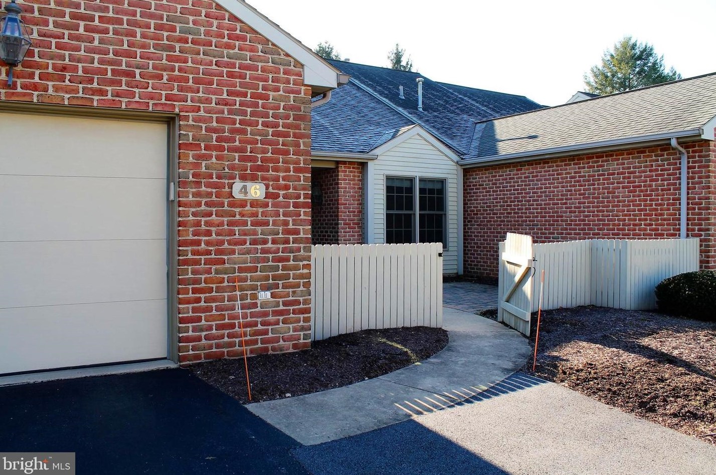 46 Leearden Rd, Swatara, PA 17033