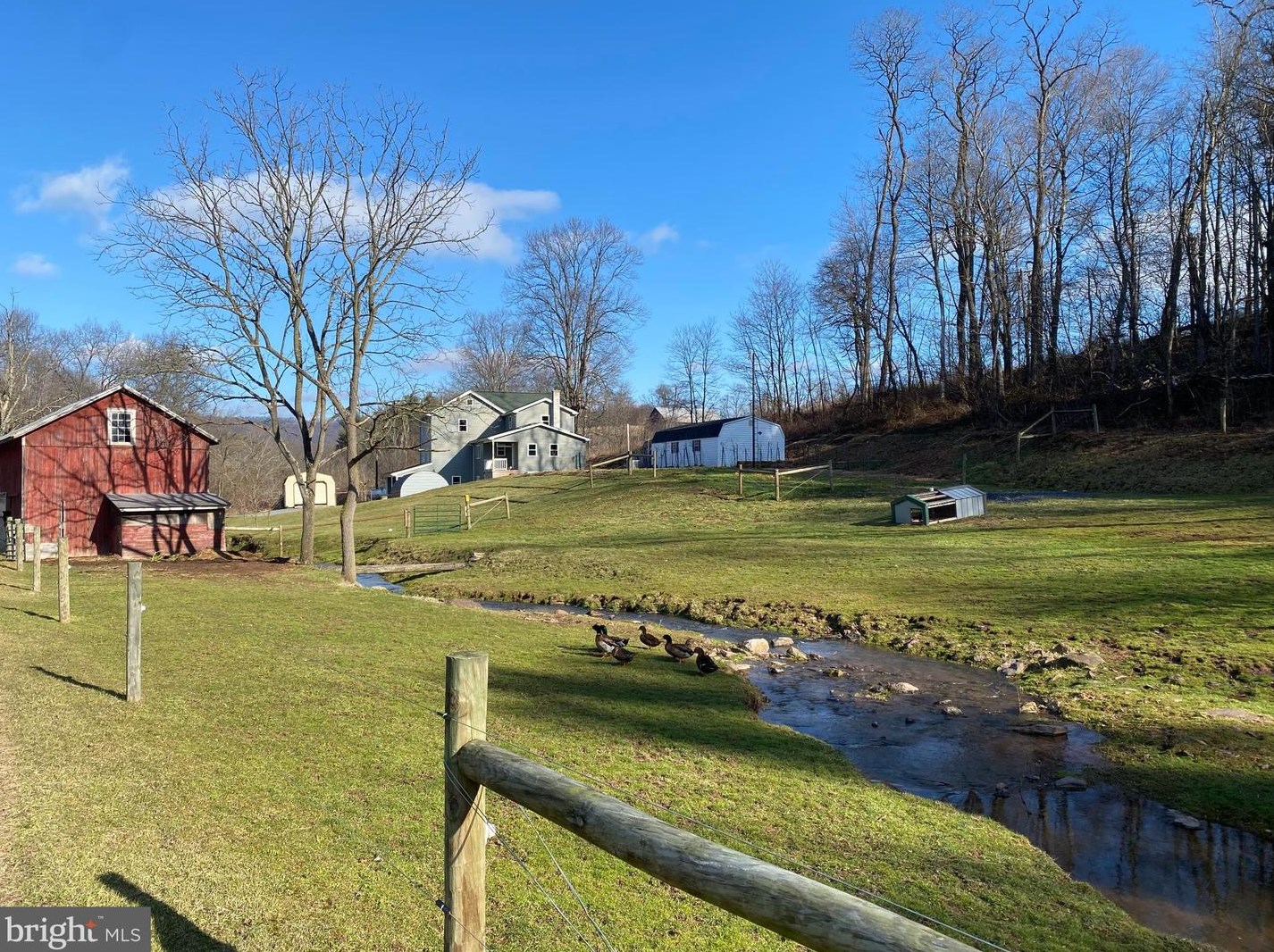556 Rumshtown Rd, Lykens, PA 17048