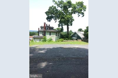 2107 Walnut Street - Photo 1
