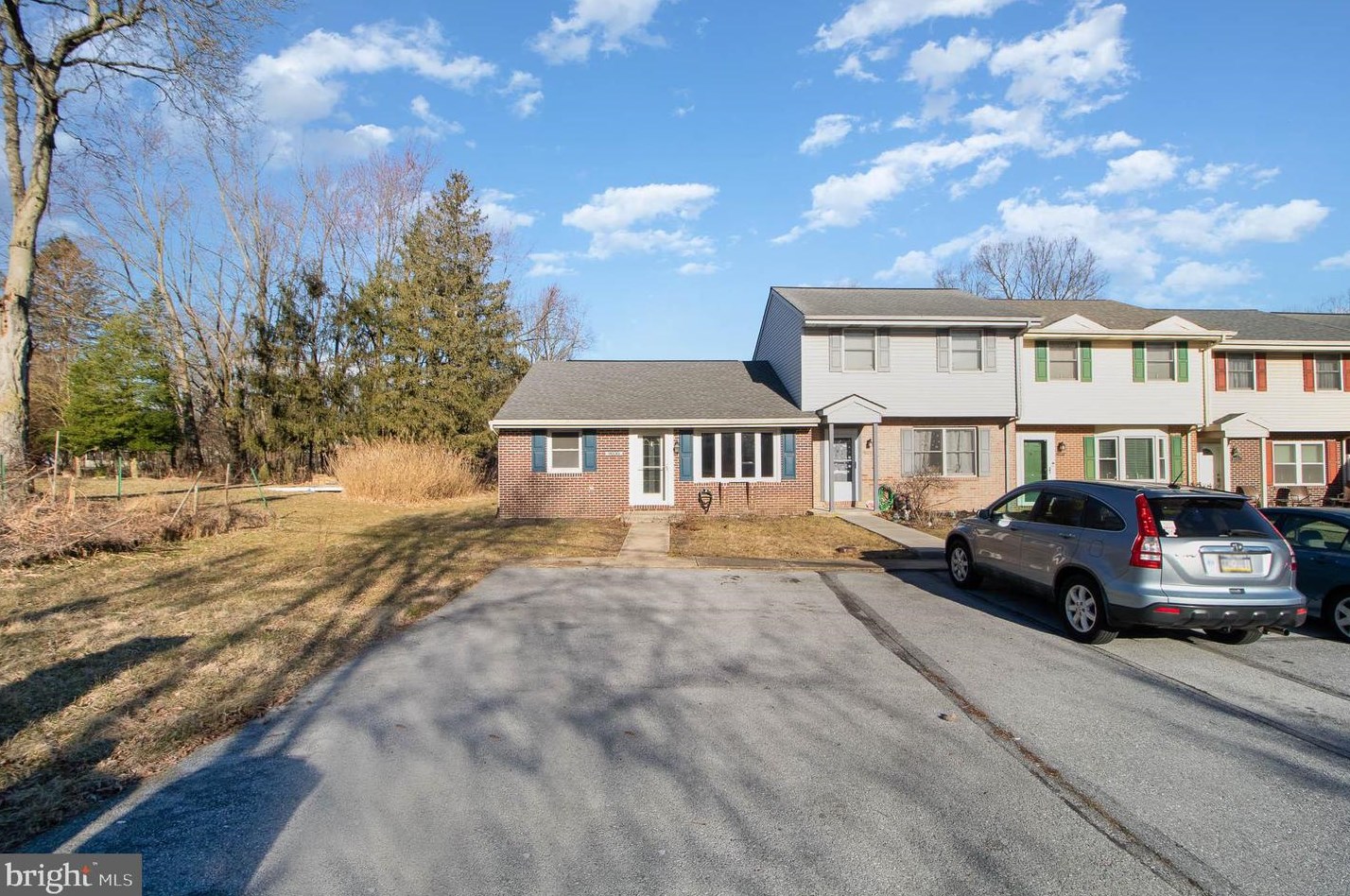 9030 Joyce Ln, Hummelstown, PA 17036