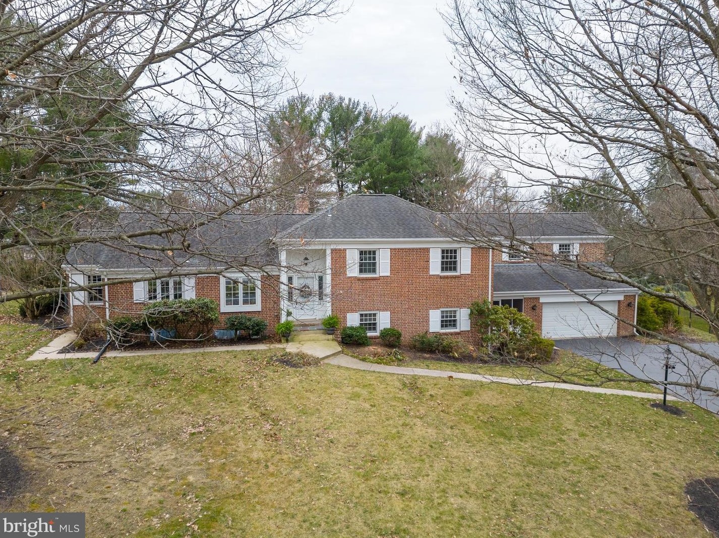 4313 Hillsdale Rd, Harrisburg, PA 17112