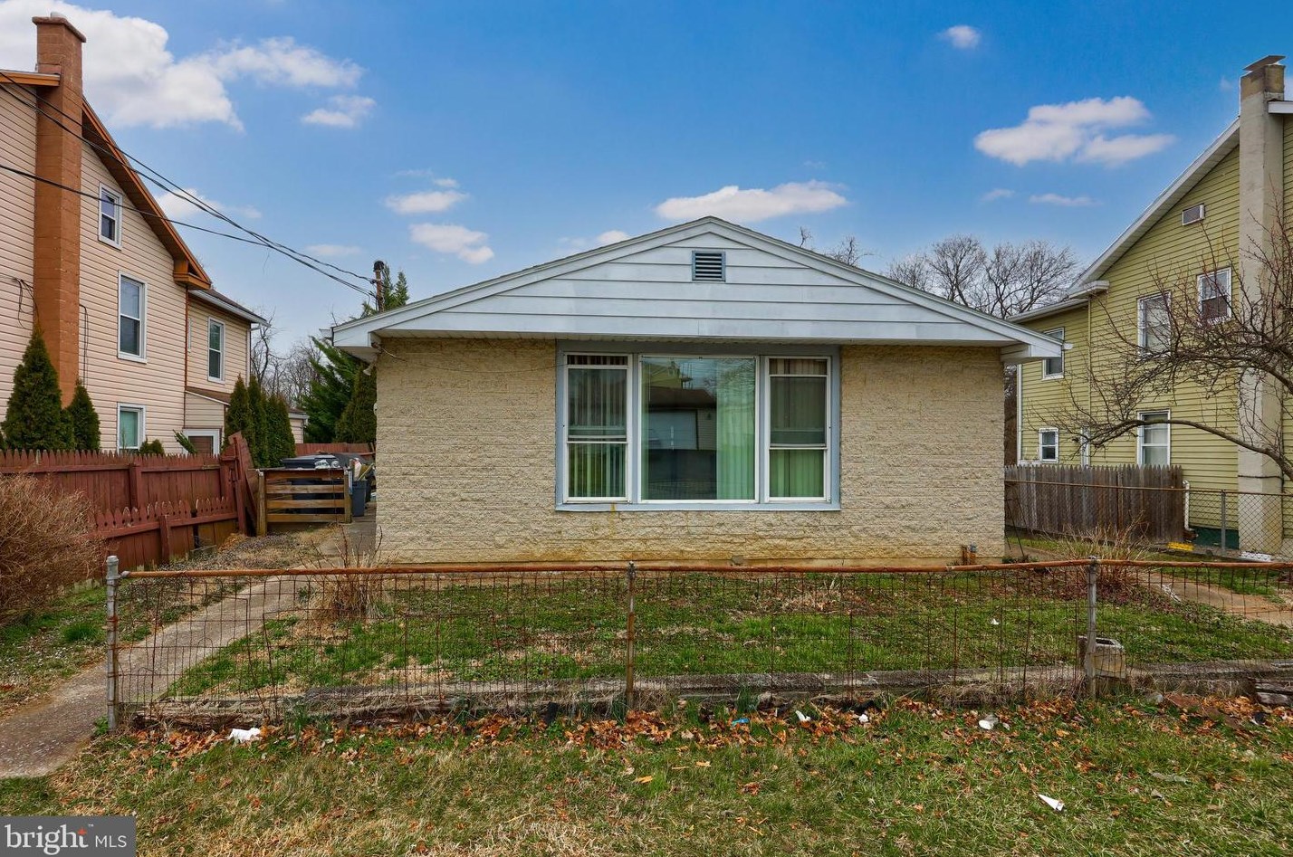 531 Bessemer St, Harrisburg, PA 17113
