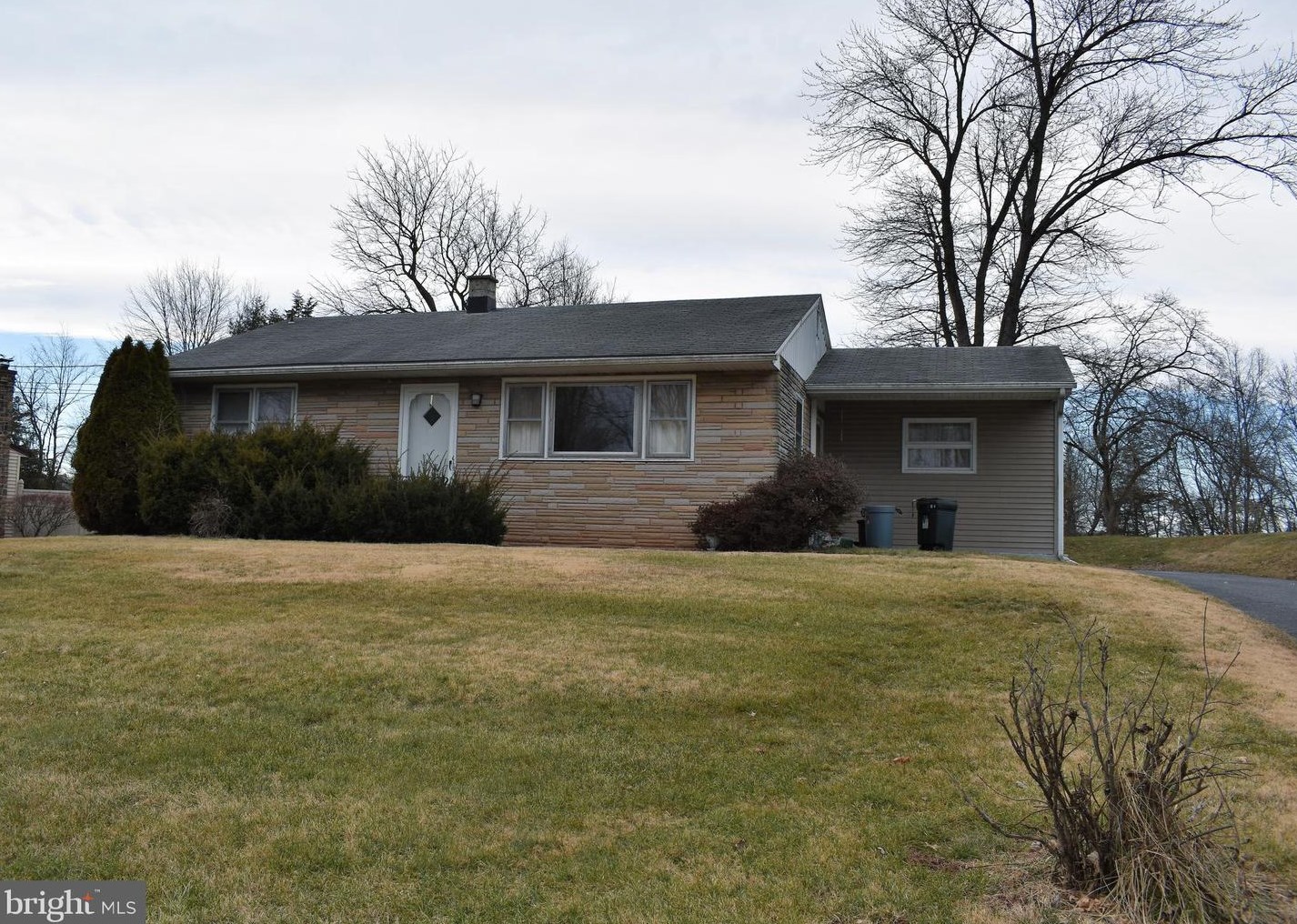 4159 Whitman Ln, Hbg Inter Airp, PA 17057-4648