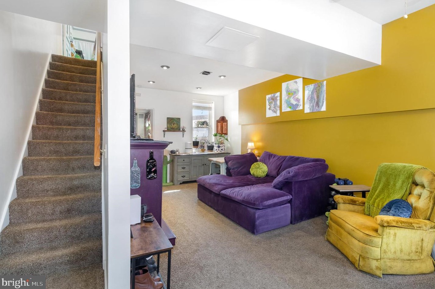 119 Vine St, Harrisburg, PA 17104