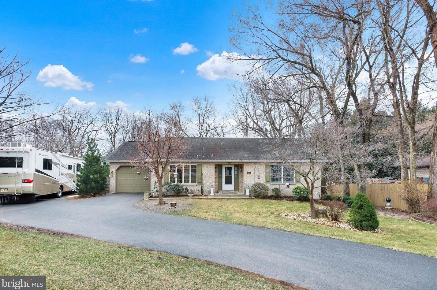 650 Keckler Rd, Harrisburg, PA 17111-3163