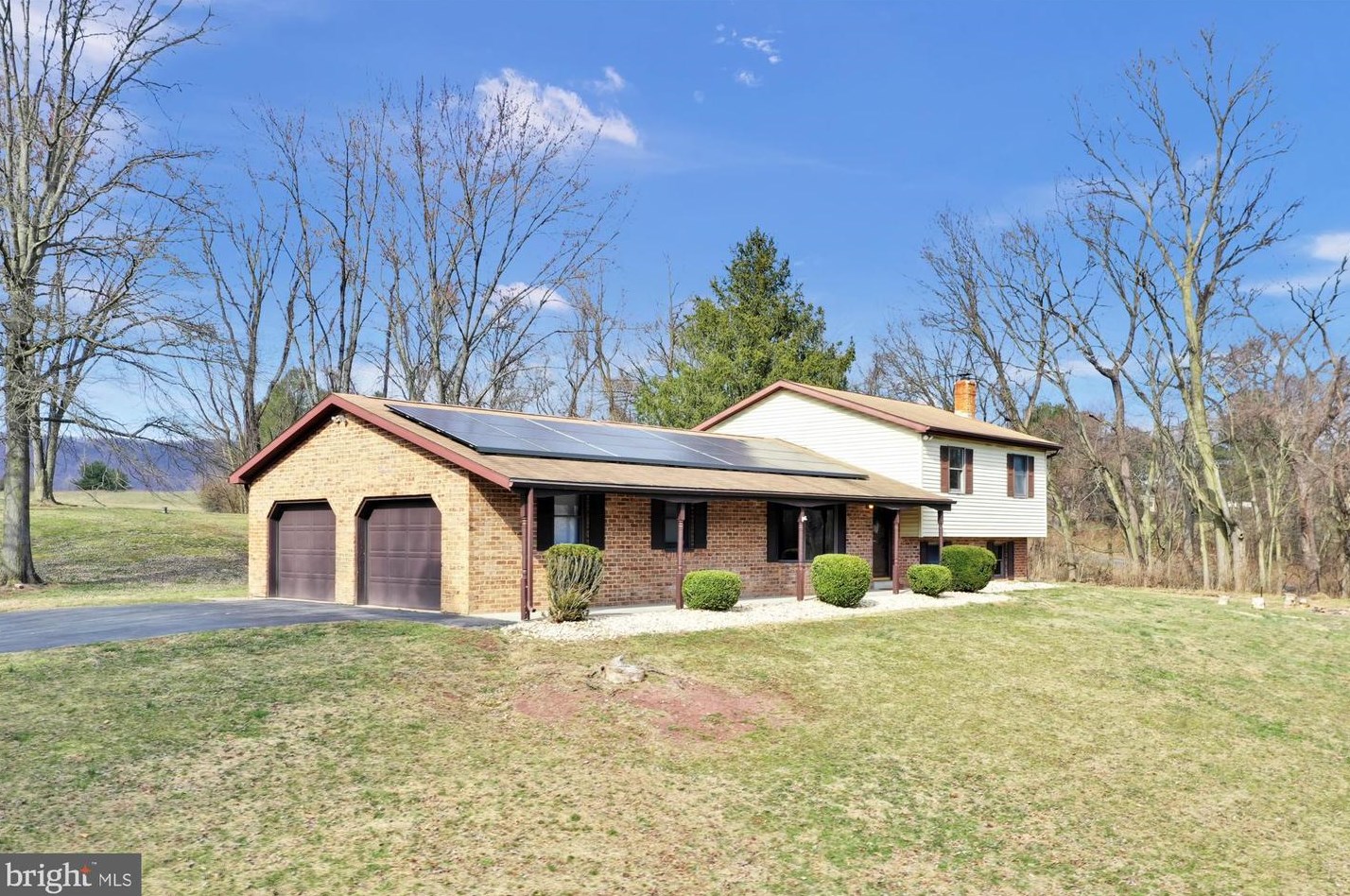 510 Schroney Ln, Water Gap, PA 17018