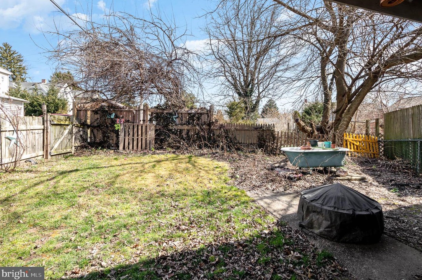 49 Paxton St, Highspire, PA 17034