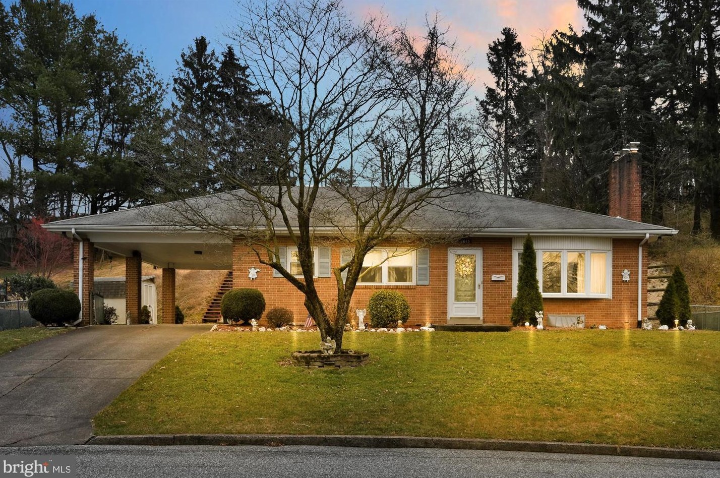 4015 Eastbrook Rd, Harrisburg, PA 17109-4838
