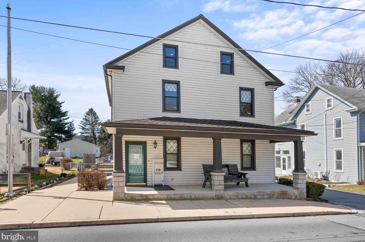 126 S Railroad St, Hummelstown, PA 17036