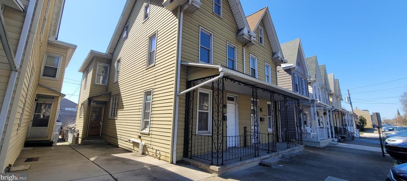 618 S 2nd St, Harrisburg, PA 17113