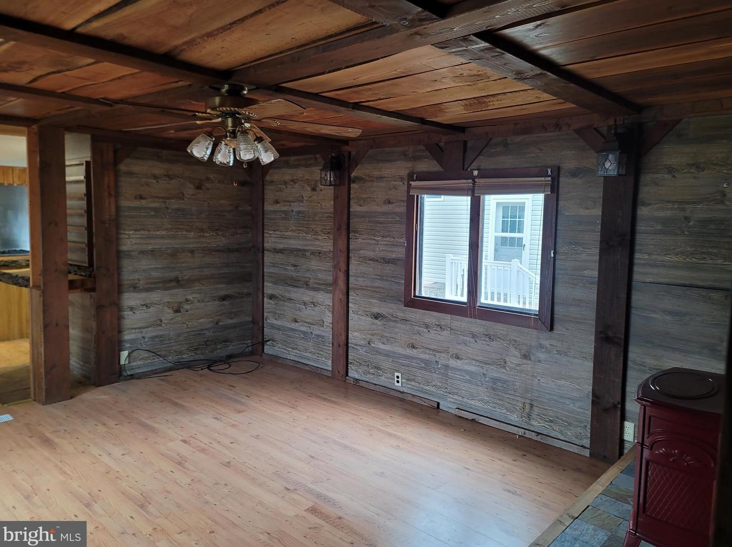 65 S Elmer Ave, Powells Vly, PA 17032