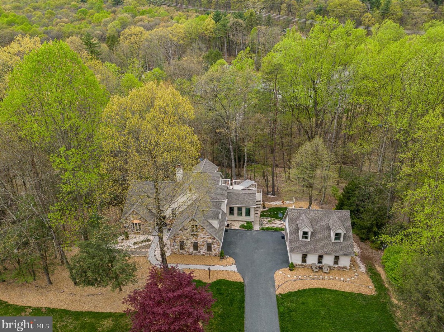 4008 Pine Needles Dr, Harrisburg, PA 17112-8421