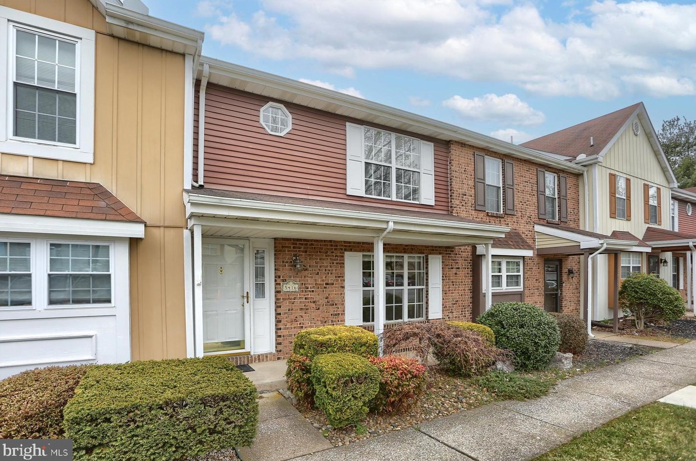 5416 Pond Rd, Harrisburg, PA 17111