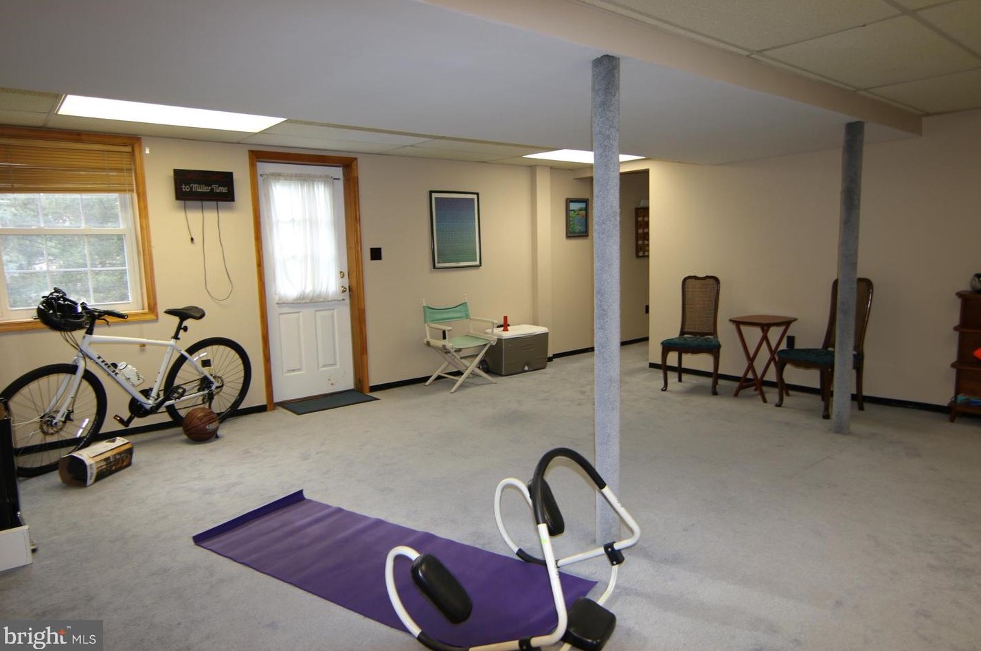 591 Constitution Dr, Hbg Inter Airp PA  17057-3489 exterior