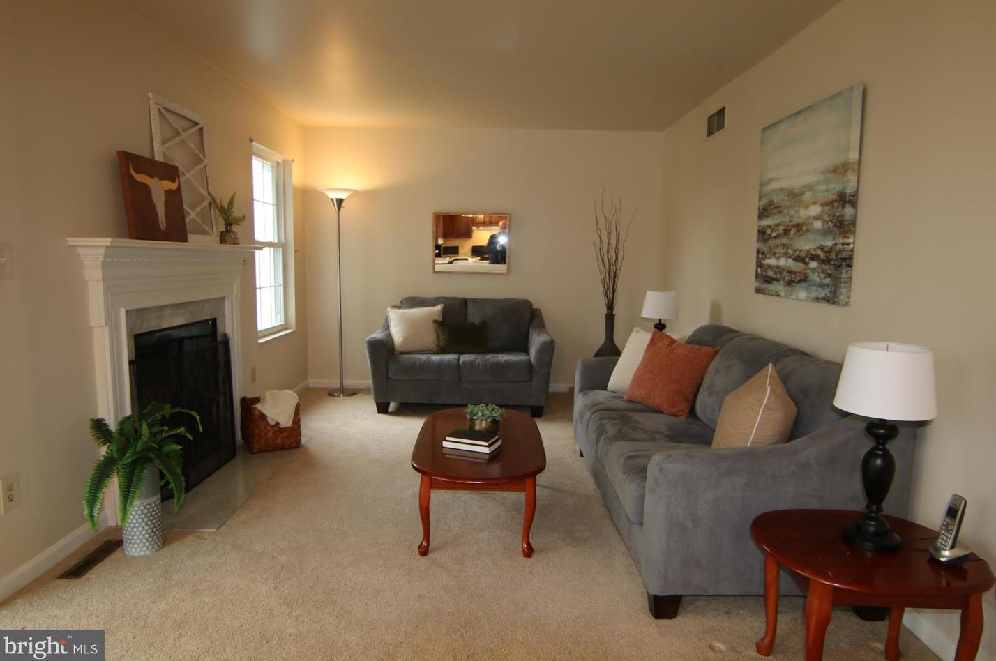 591 Constitution Dr, Hbg Inter Airp PA  17057-3489 exterior