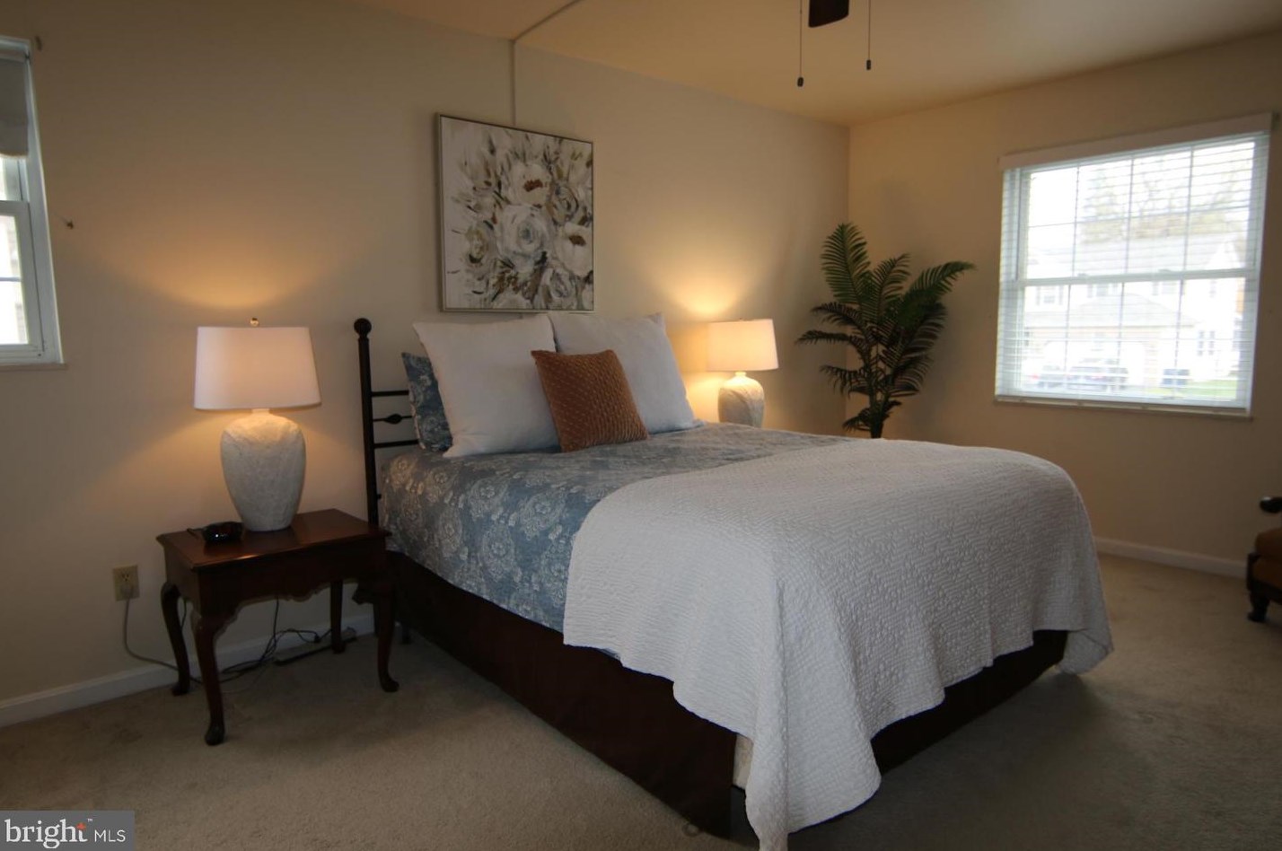 591 Constitution Dr, Hbg Inter Airp PA  17057-3489 exterior