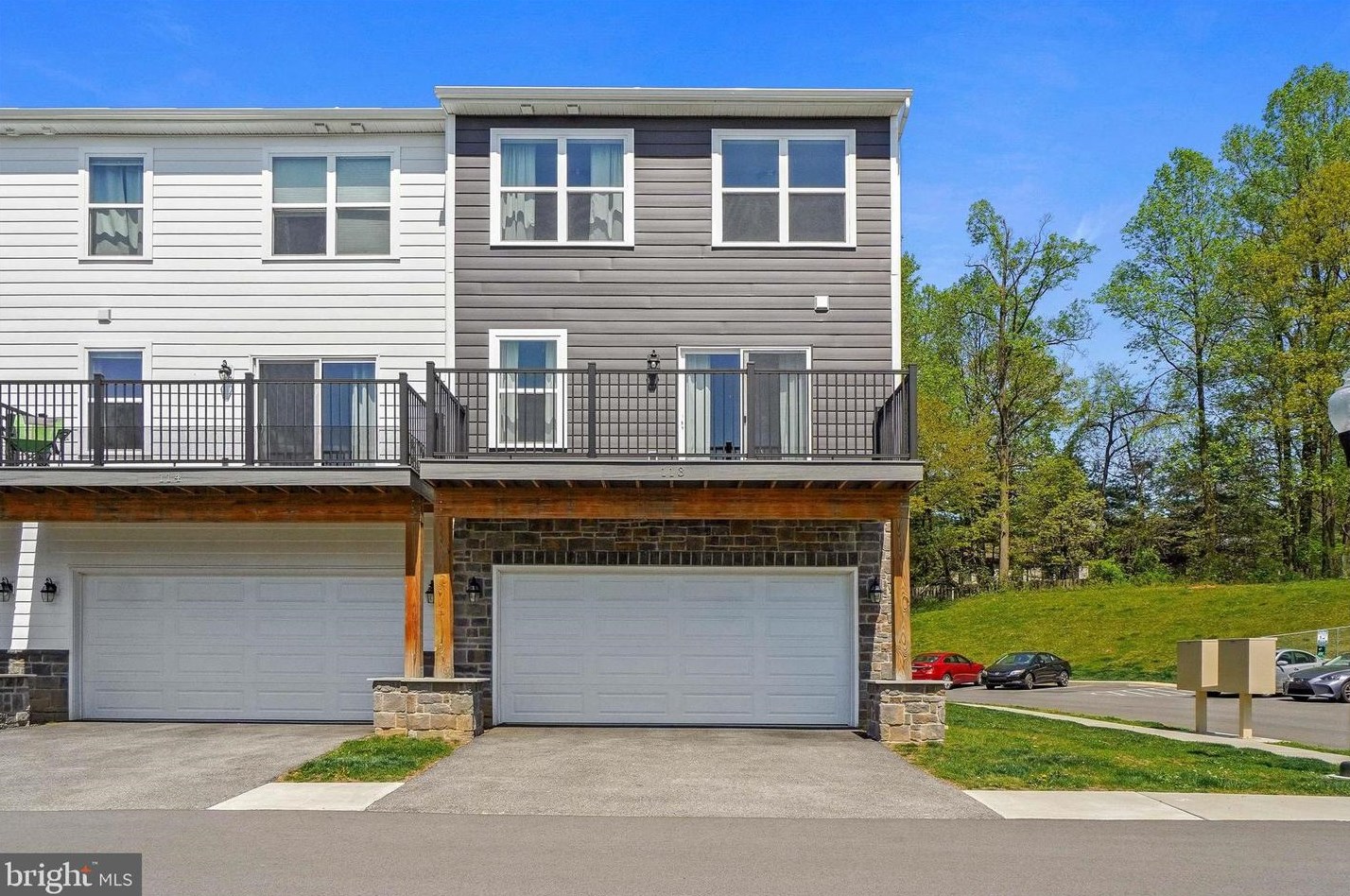 113 High Pointe Dr, Hummelstown, PA 17036