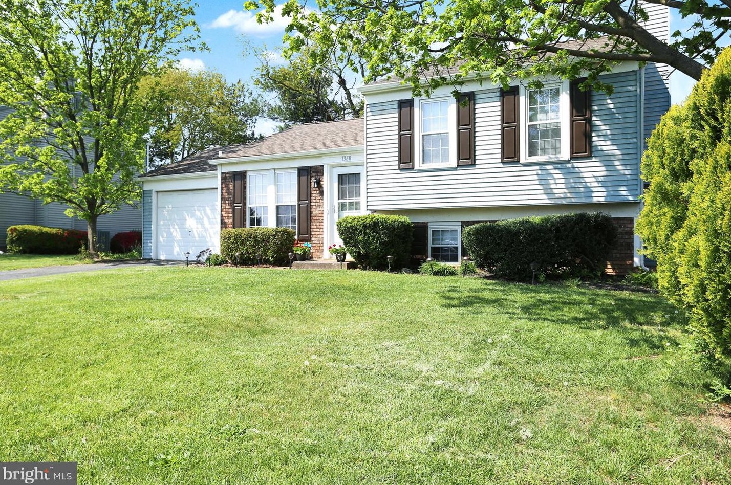 1360 Wandering Way, Harrisburg, PA 17110