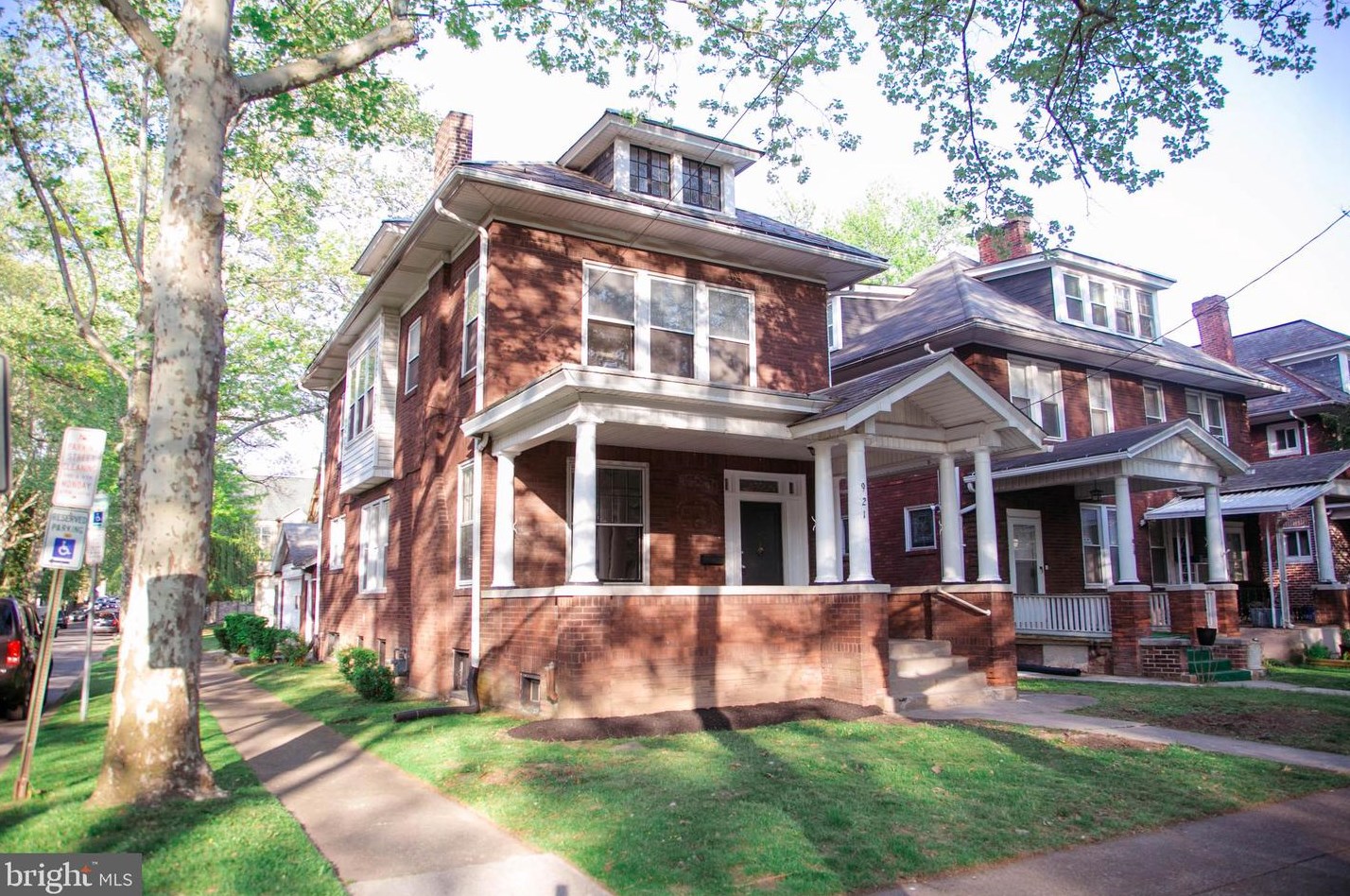 921 16th St, Harrisburg, PA 17104-2604
